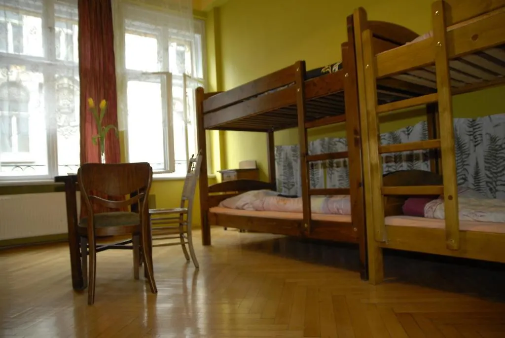Hostel Hostel, Pokoje Goscinne Mleczarnia - Ozonowane Wrocław